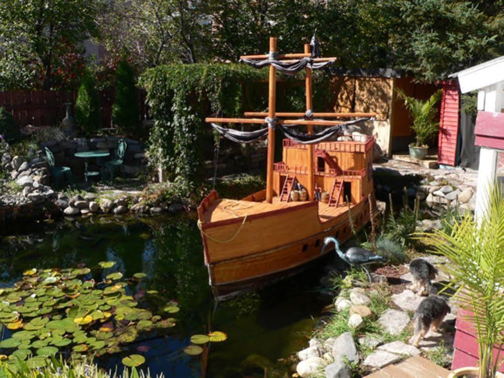 L'Oasis Du Pirate Bed & Breakfast Levis Exterior photo